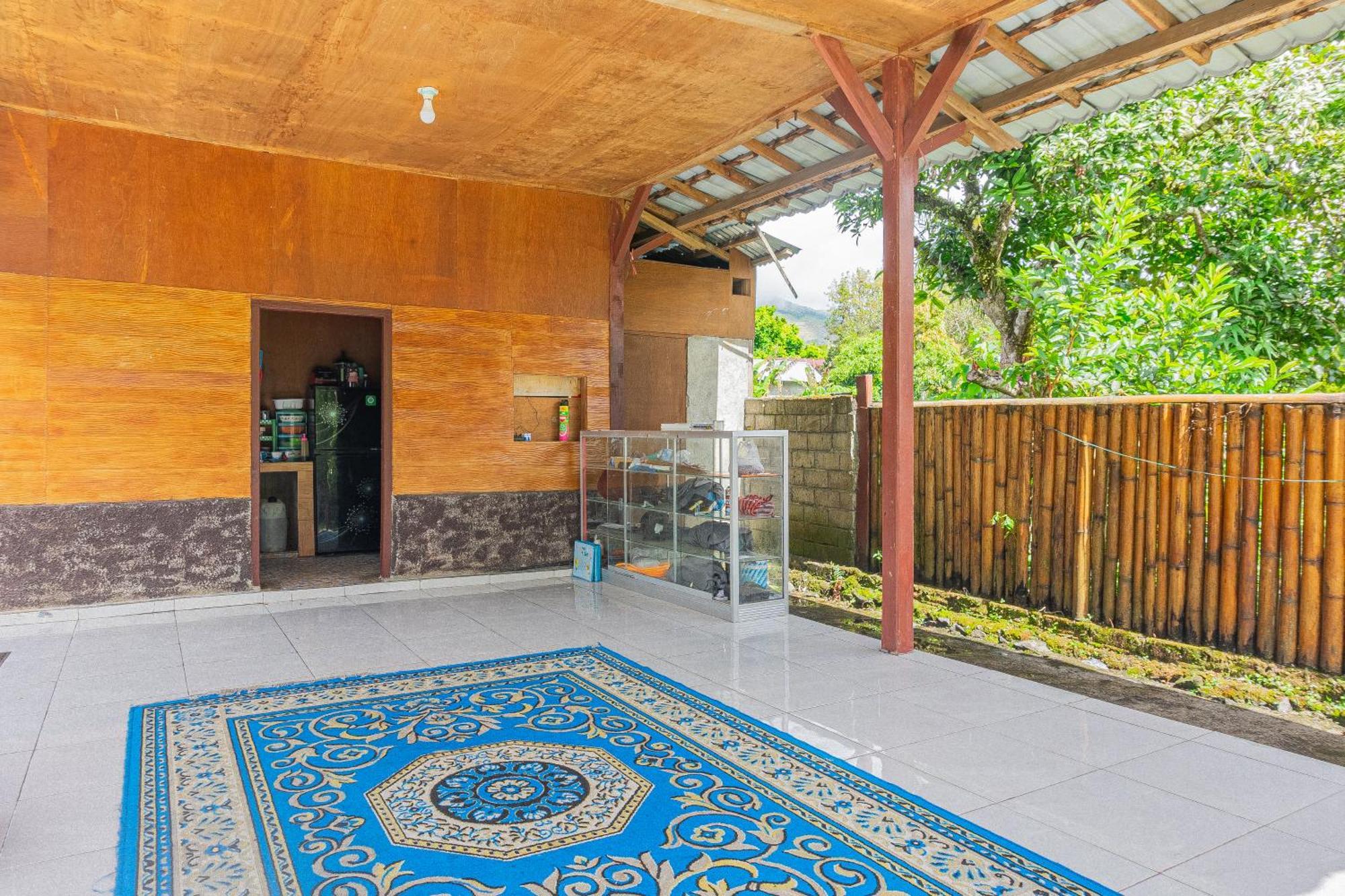 Puncak Rinjani Lodge Sembalunlawang Exteriör bild